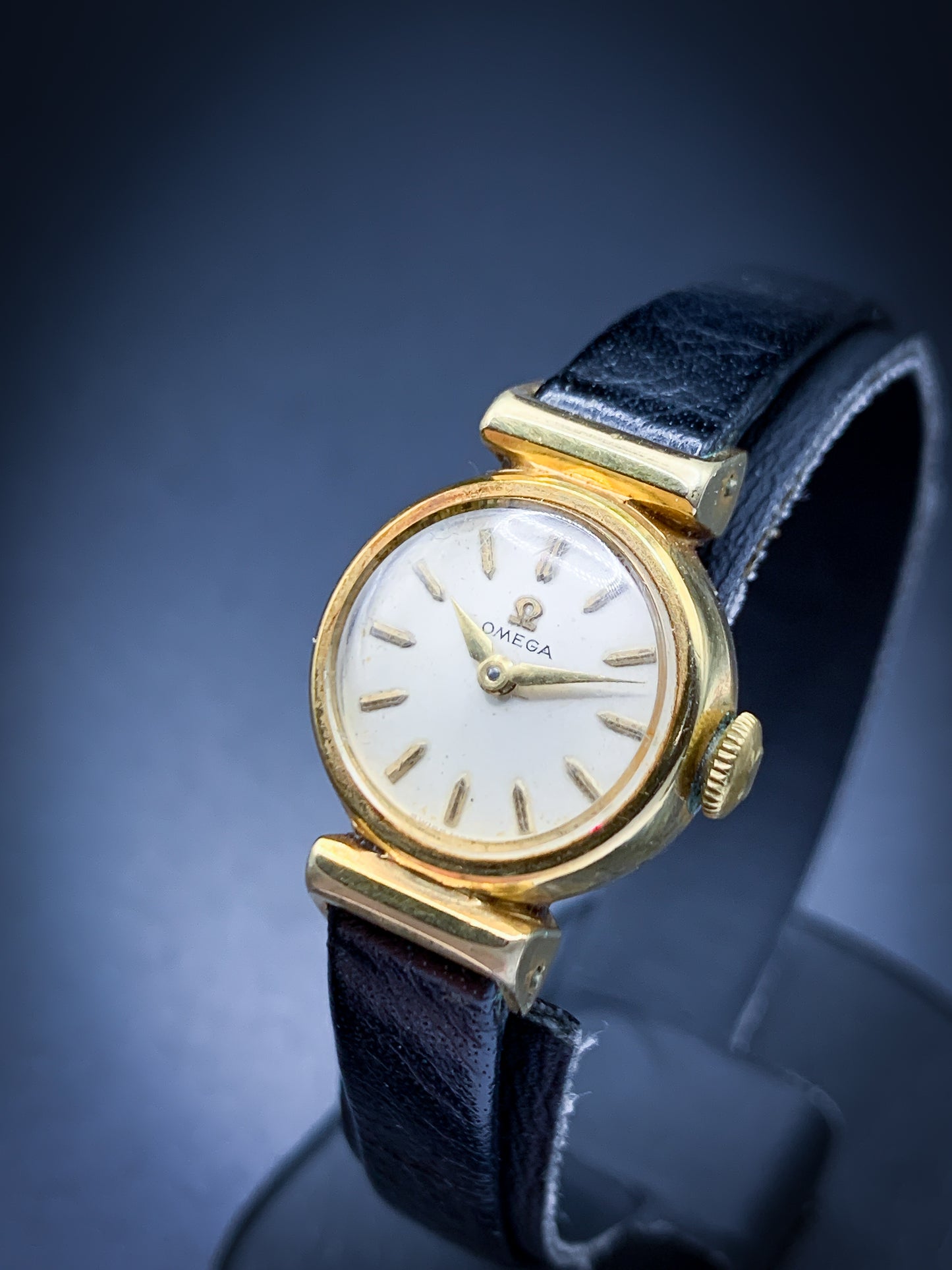 Omega Geneve Cocktail Watch