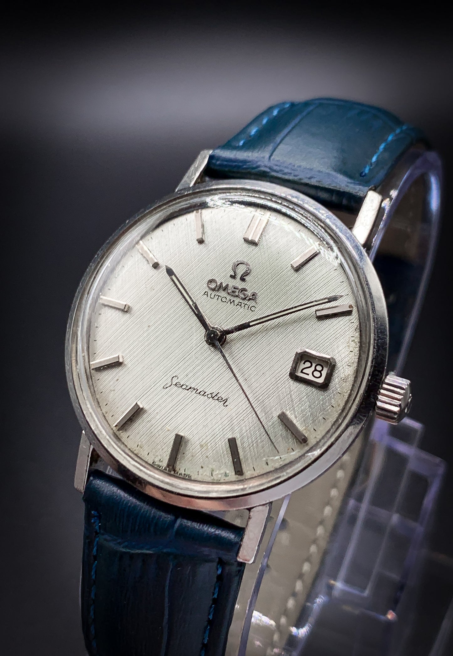 Omega Seamaster Linen Dial