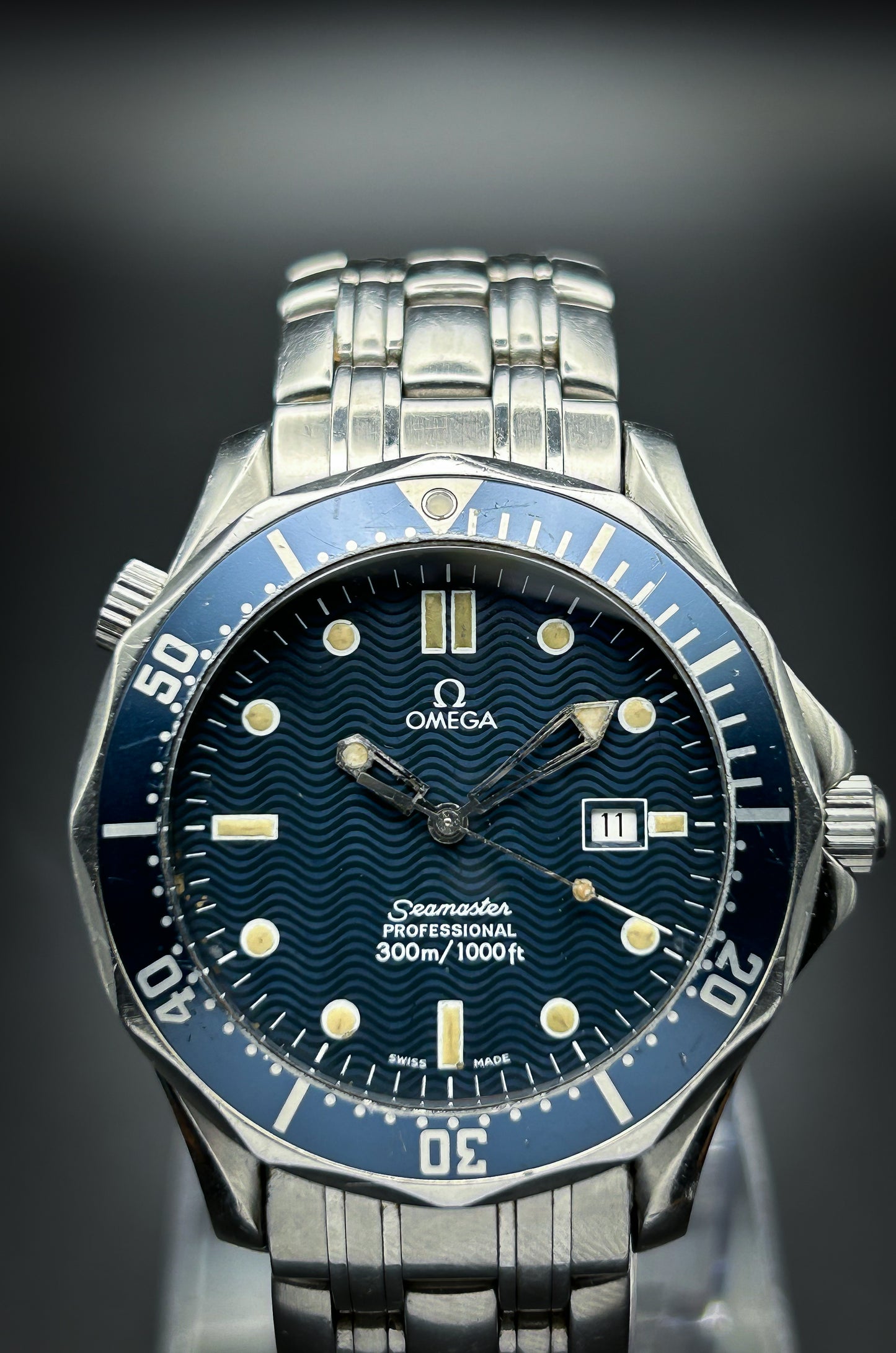 Omega Seamaster Professional 300m James Bond Golden Eye