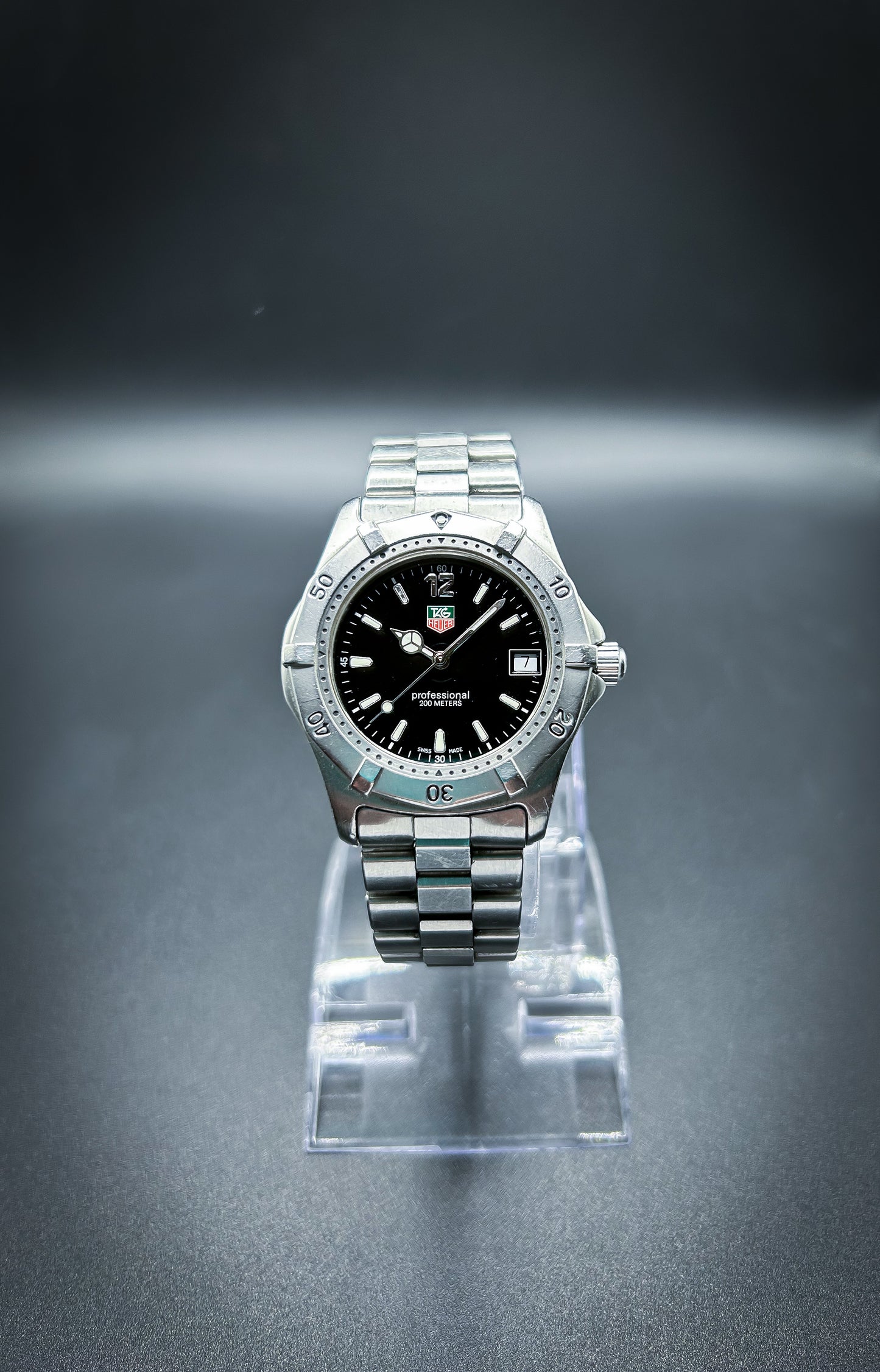 Tag Heuer Professional 200 Meters 1500