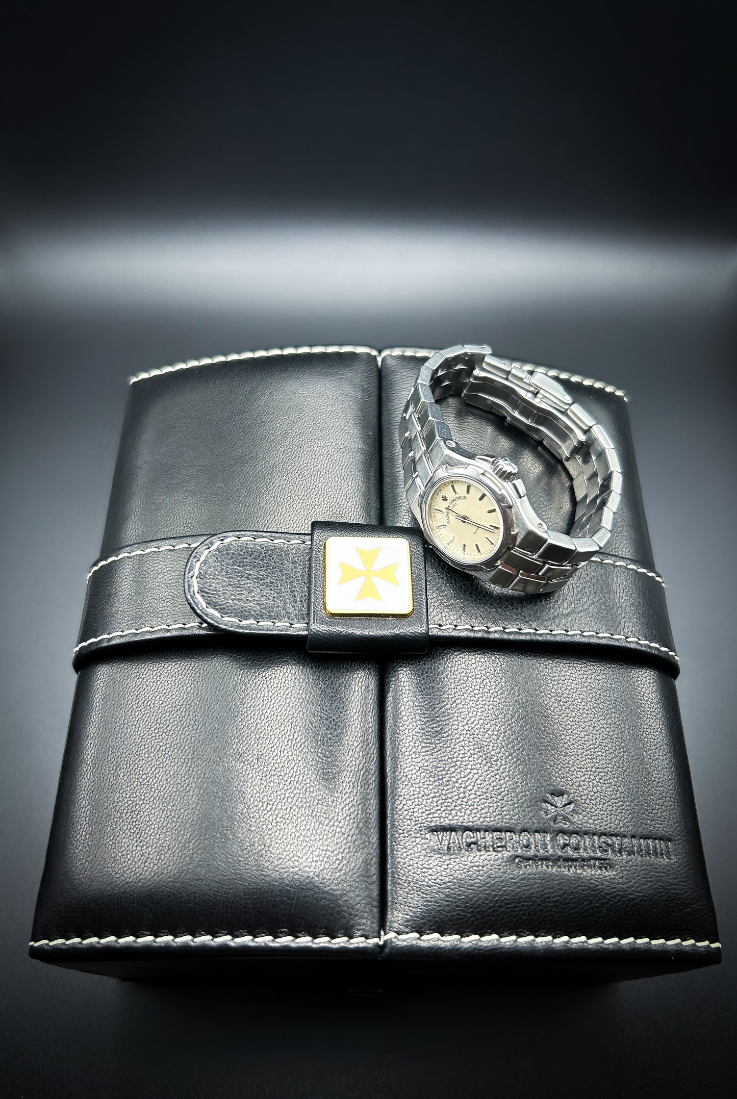 Vacheron Constantin Overseas with original box