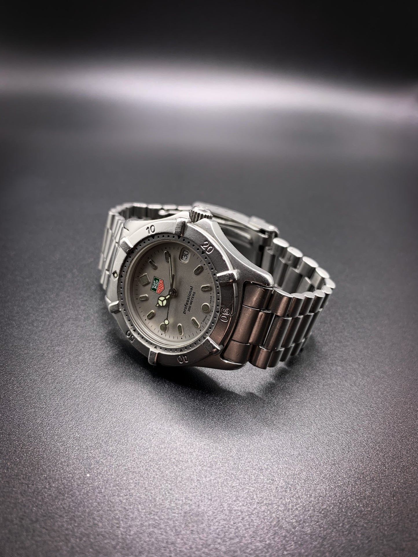 Tag Heuer Professional 200m